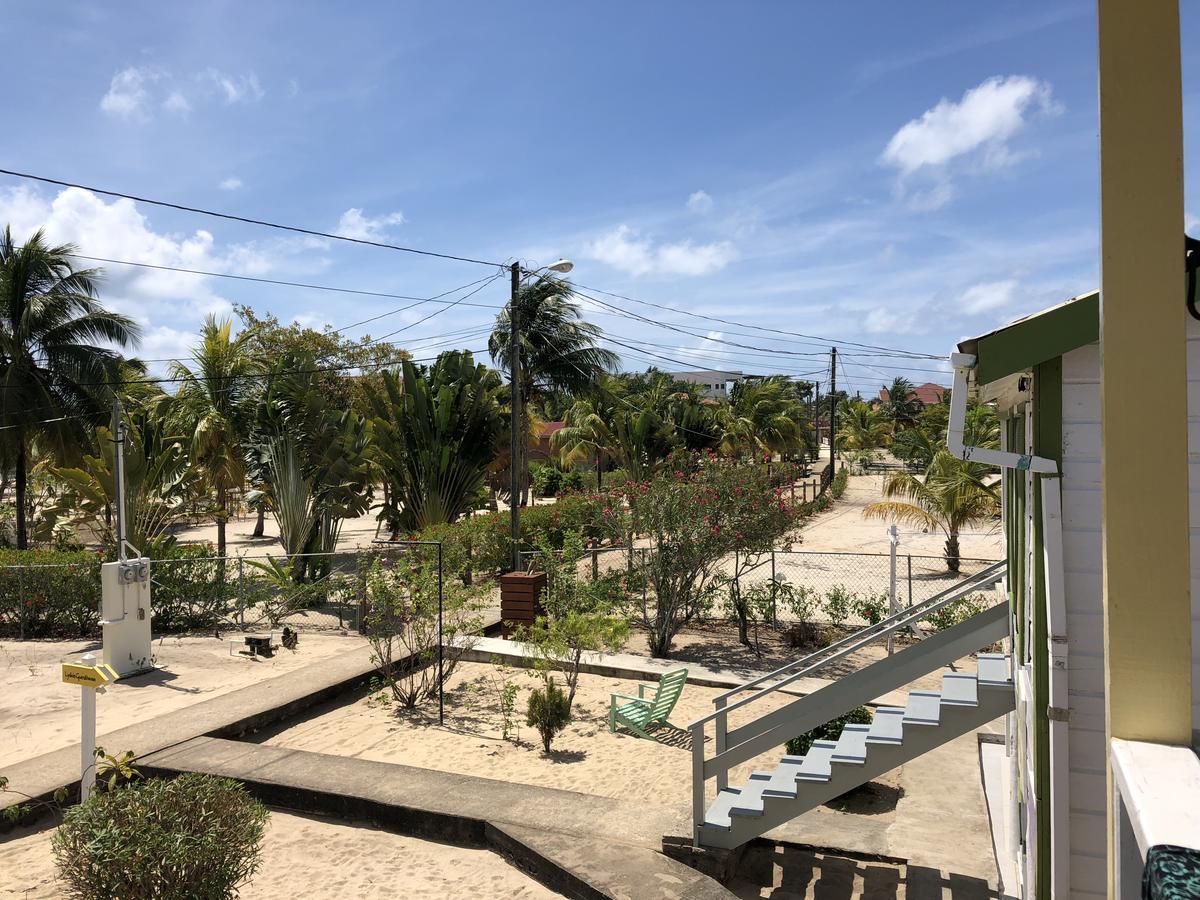 Placencia Lydia'S Guesthouse المظهر الخارجي الصورة