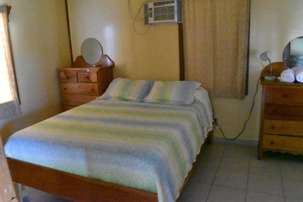 Placencia Lydia'S Guesthouse المظهر الخارجي الصورة